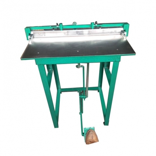 Foot press folding machine