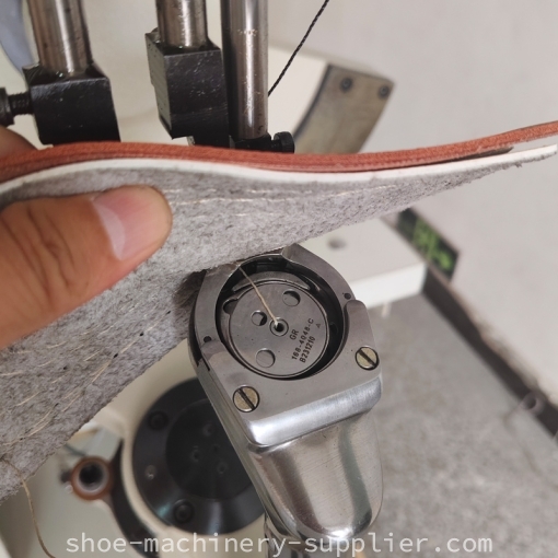 Shoe sole sewing machine