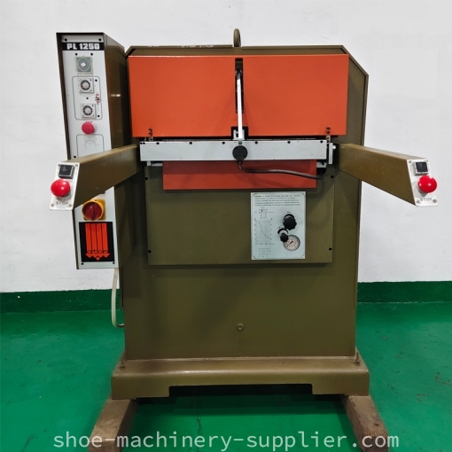 Atom Embossing  PL1251