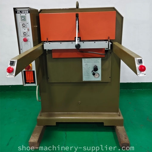 Atom Embossing PL1251
